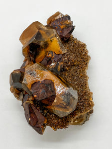 Iron Oxidized Quartz in Calcite