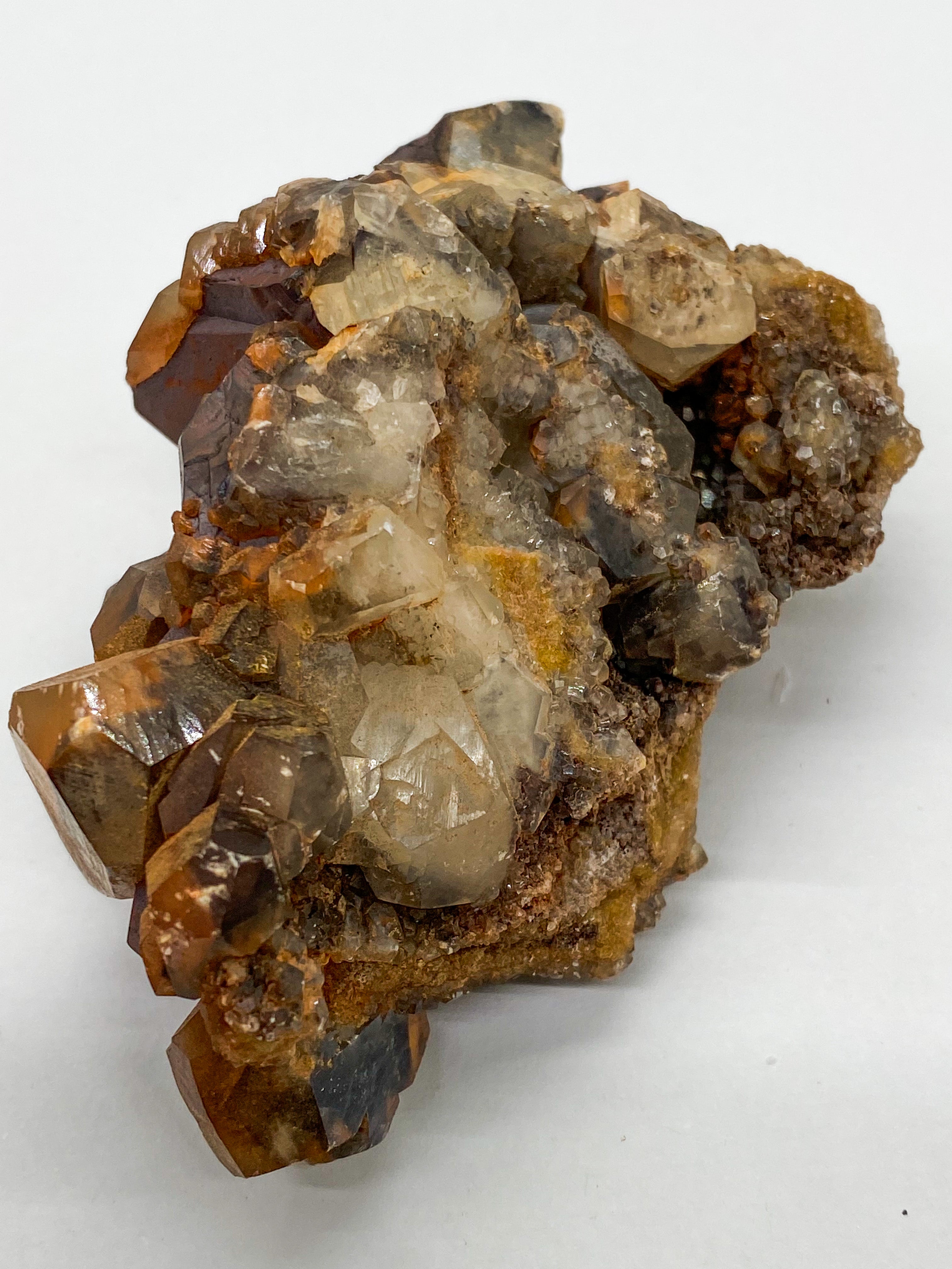 Iron Oxidized Quartz in Calcite