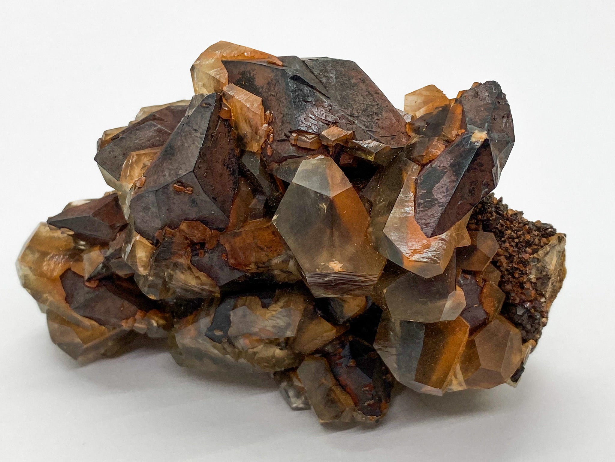Iron-oxidized Quartz on Calcite