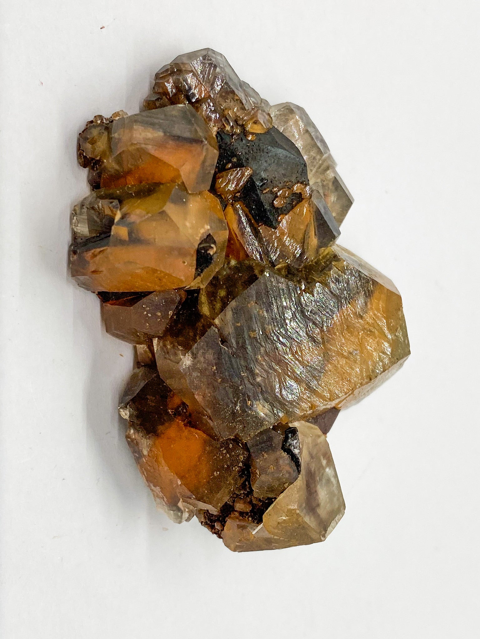 Iron-oxidized Quartz on Calcite