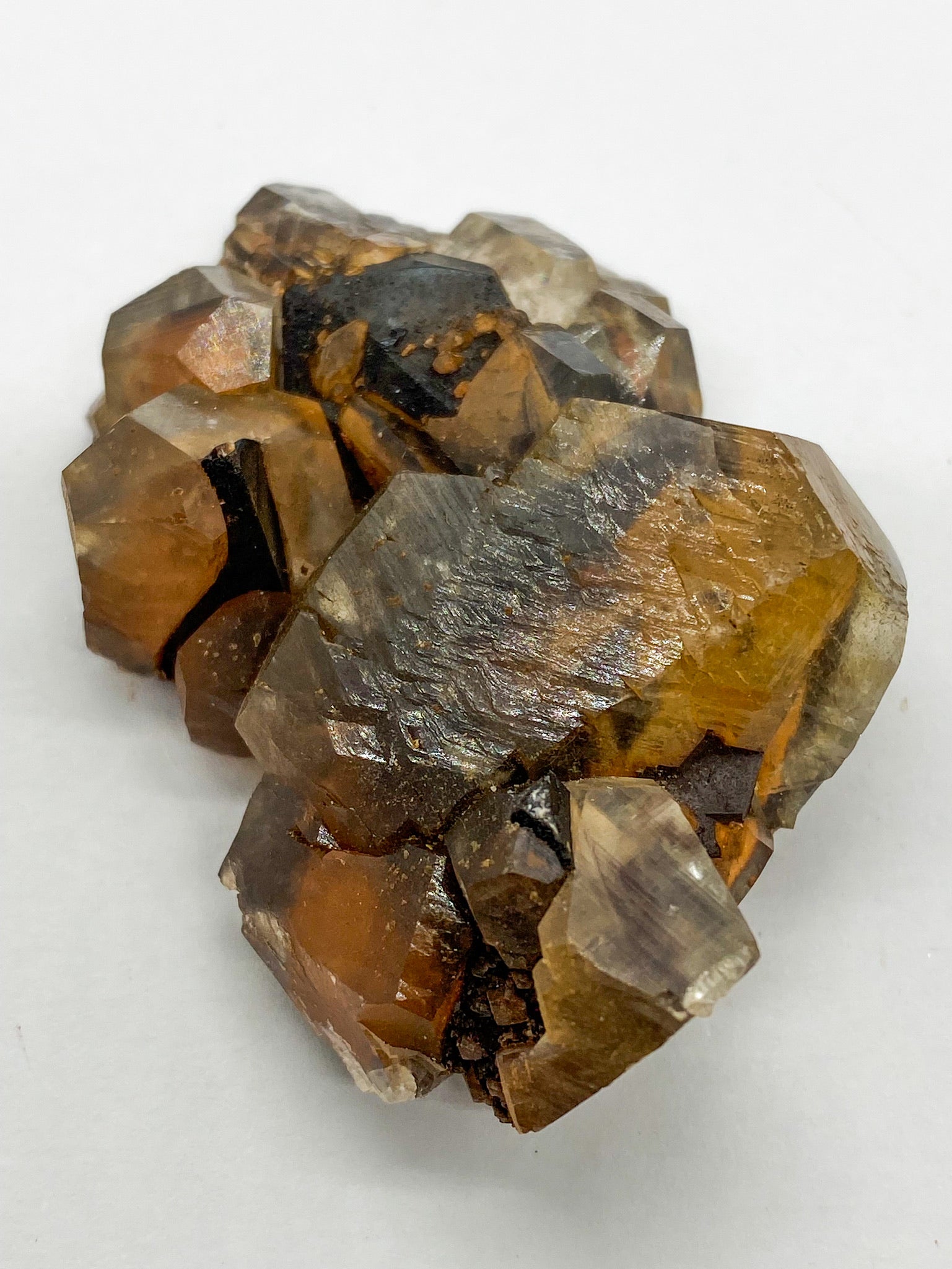Iron-oxidized Quartz on Calcite