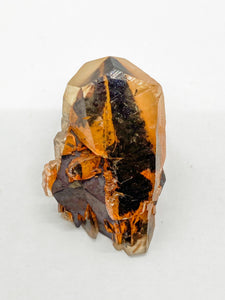 Iron-oxidized Quartz on Calcite