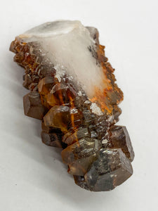 Iron-oxidized Quartz on Calcite