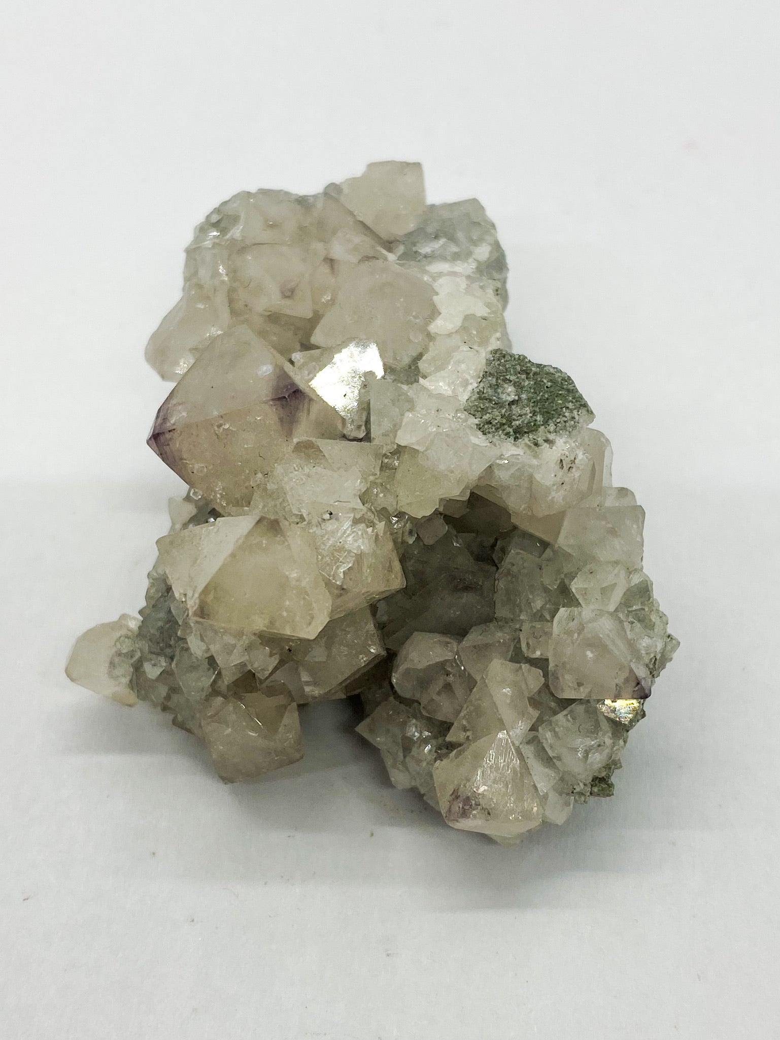 Octahedral Scheelite with Cube Fluorite