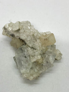 Octahedral Scheelite with Cube Fluorite