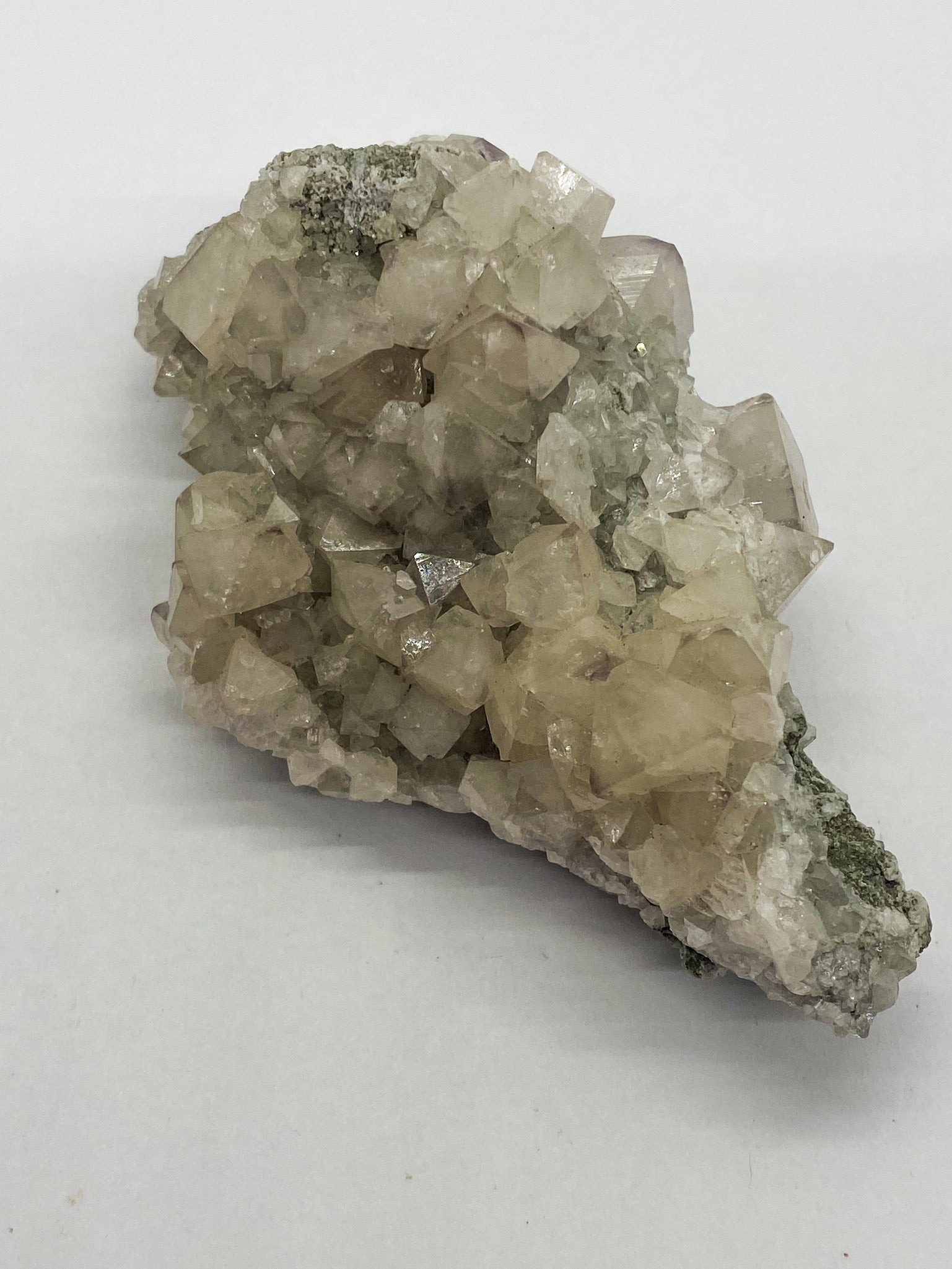 Octahedral Scheelite with Cube Fluorite